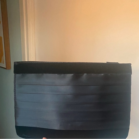 Yves Saint Laurent Black Clutch - Picture 2 of 4